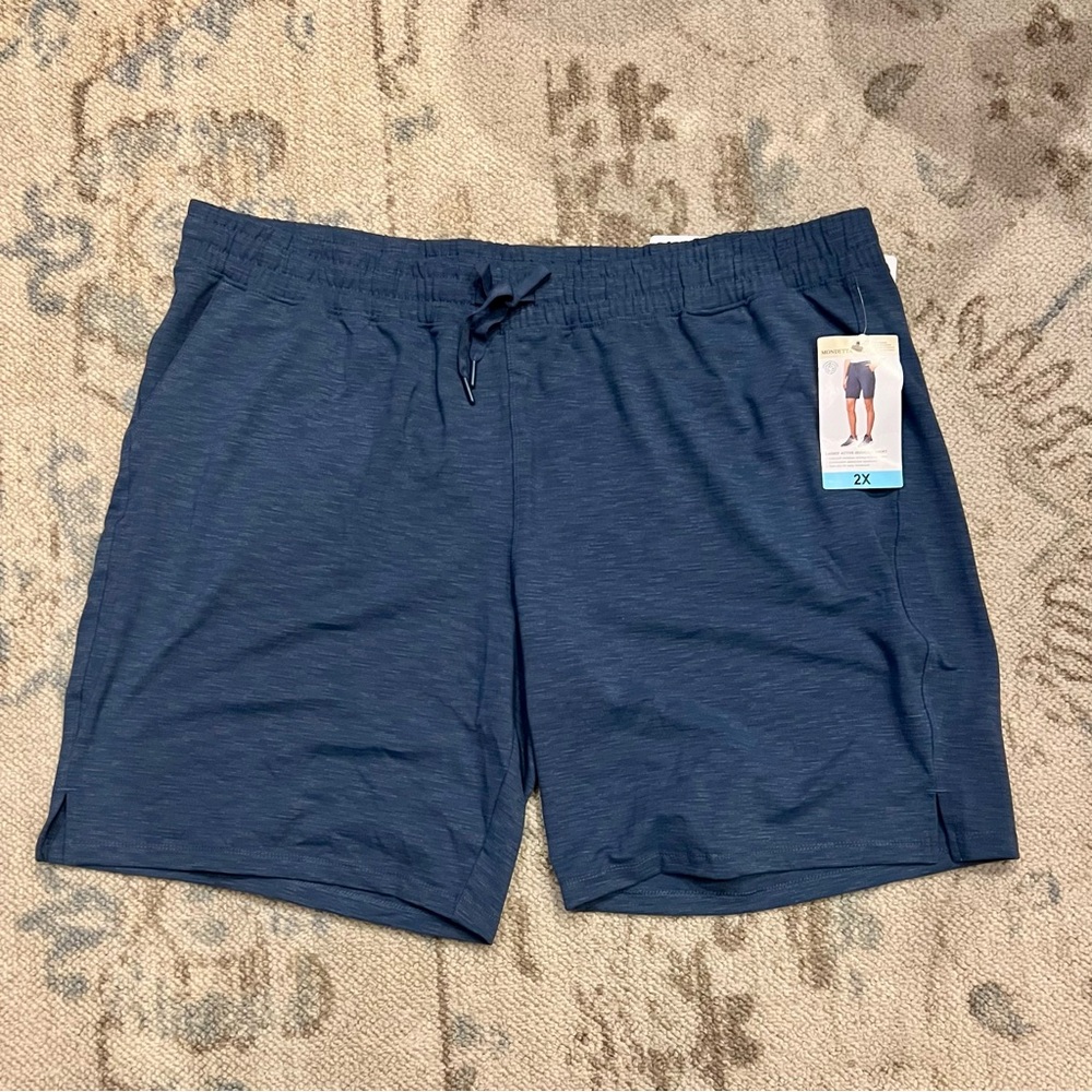 NWT Mondetta Ladies' Active Bermuda Shorts - Blue
